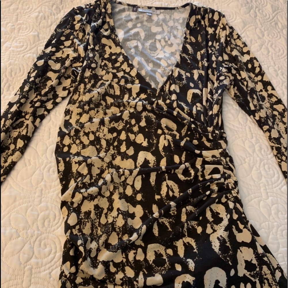 Jennifer Lopez Leopard Print L/S - L